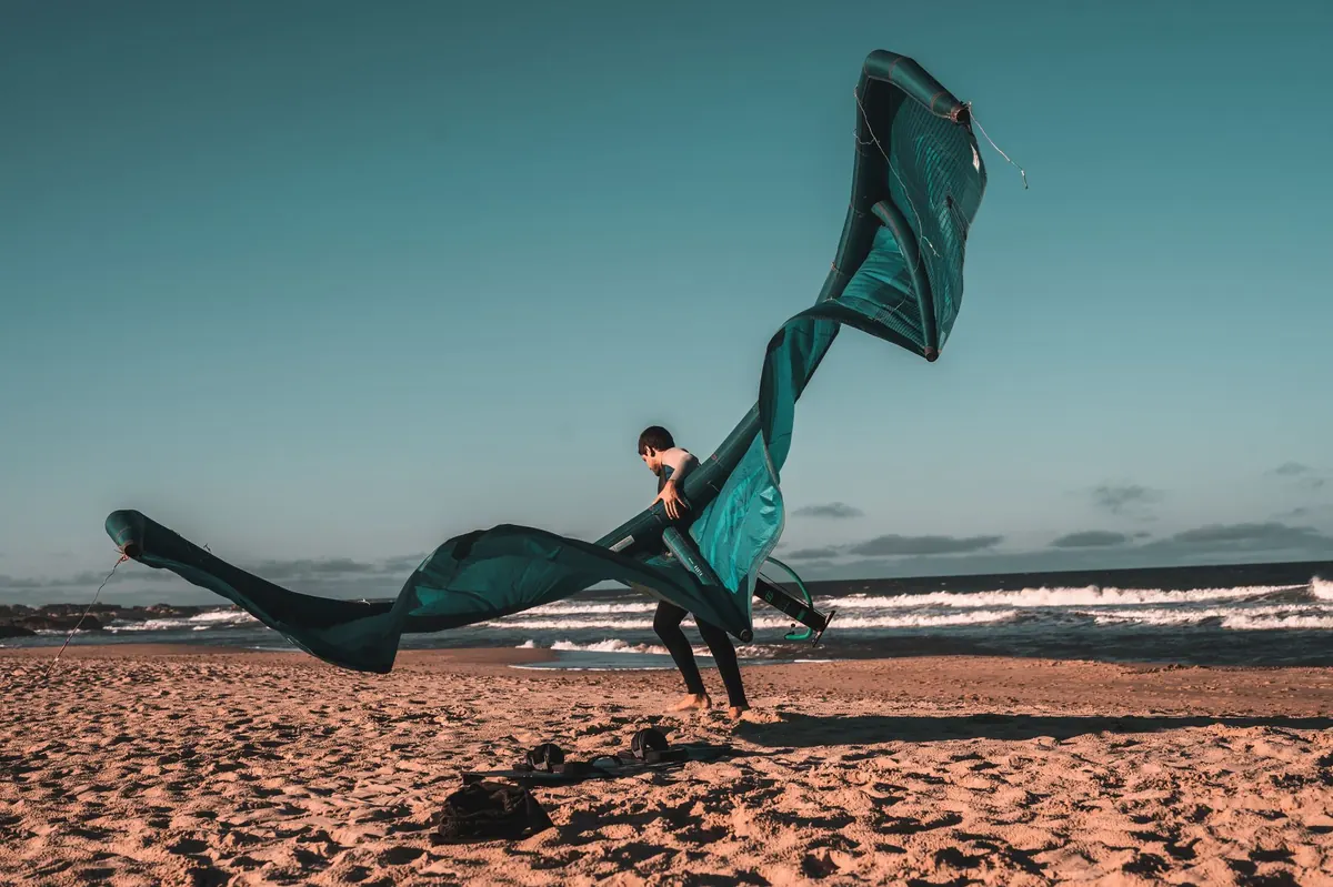 How to Launch and Land a Kite Solo Without Help